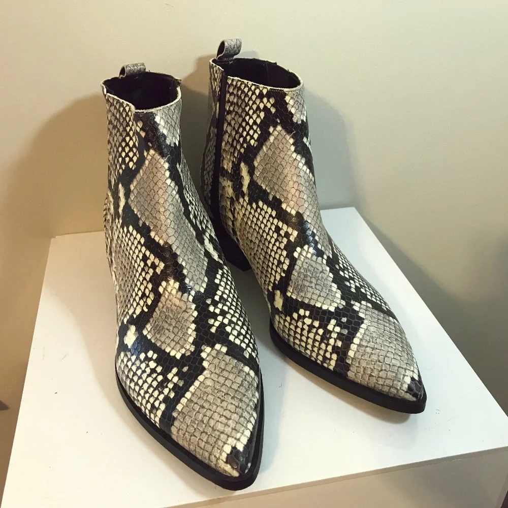 Marc Fisher Snakeskin print Vivica block heel boots